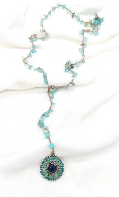 Χειροποίητο Μακρύ Κολιέ Κροσέ με Τιρκουάζ Ημιπολύτιμες Πέτρες και Μοτίφ